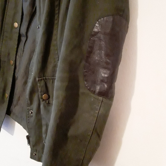 Suzy Shier Women's Army/Bomber/Utility Type Jacket - Picture 12 of 16
